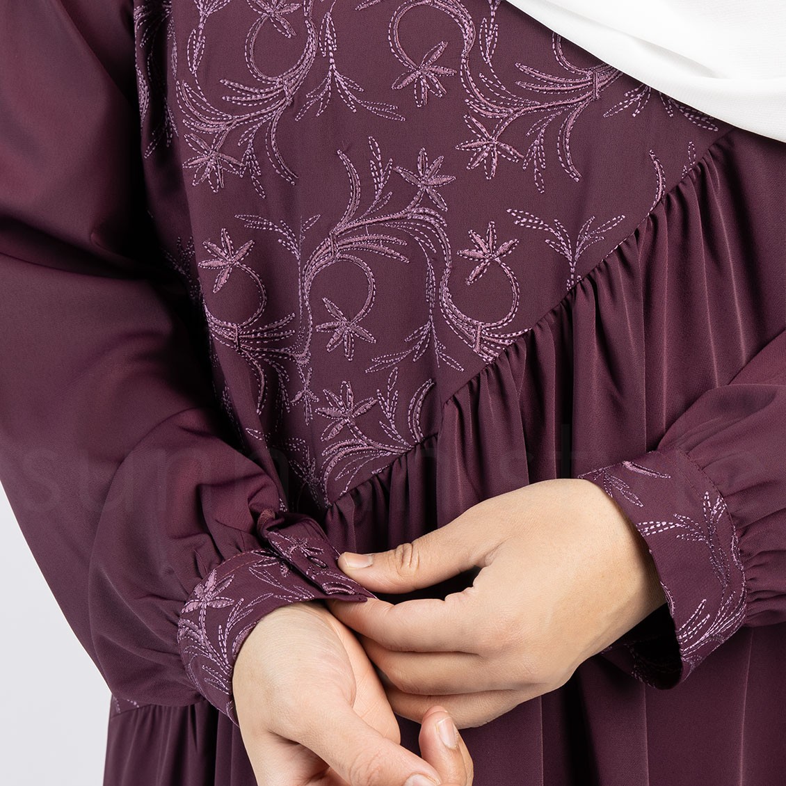 Sunnah Style Floral Umbrella Abaya Mulberry Embroidered